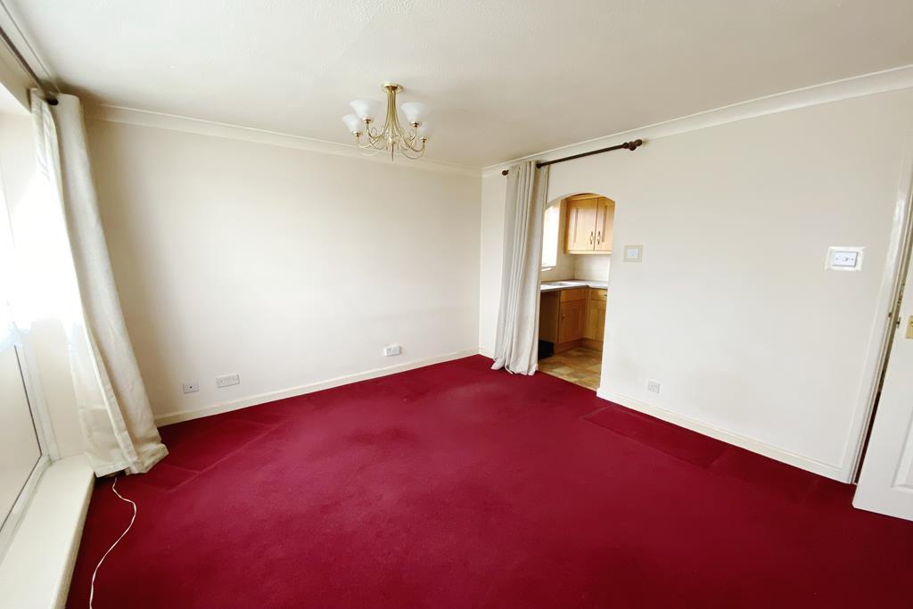 Lounge/Dining Rm