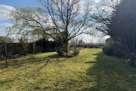 Land for sale, Sandy Lane, Long Crendon HP18