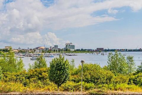 2 bedroom apartment for sale, Ferry Court, Cardiff CF11