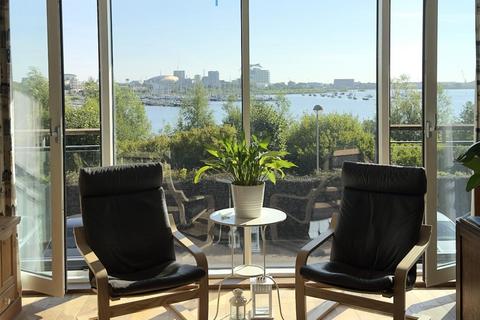 2 bedroom apartment for sale, Ferry Court, Cardiff CF11