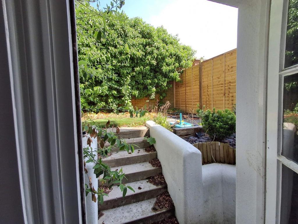 Pic 1 garden.jpg