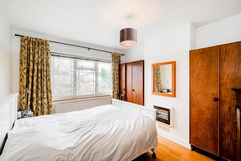 36 Manor Way, London, E4 6NW
