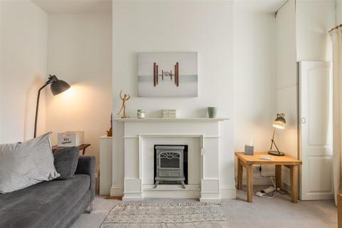 2 bedroom apartment for sale, Beaconsfield Villas, Brighton