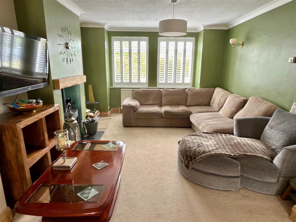 Lounge l.jpg