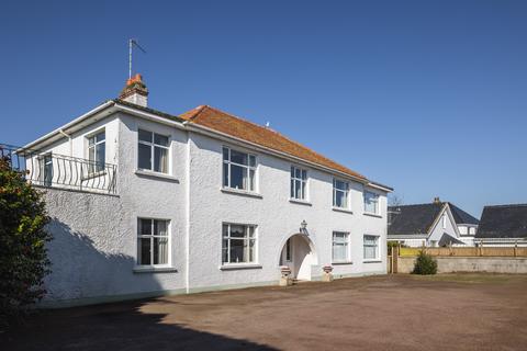 5 bedroom detached house for sale, La Grande route des Sablons, Grouville, Jersey
