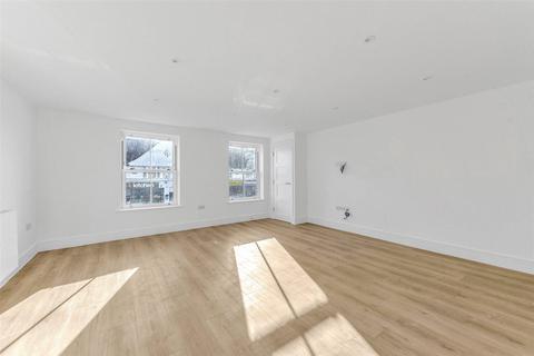 1 bedroom apartment to rent, Chastilian Road, Dartford, Kent, DA1
