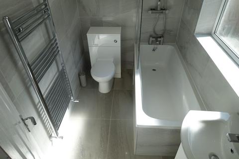 3 bedroom house to rent, Palm Street, Middlesbrough