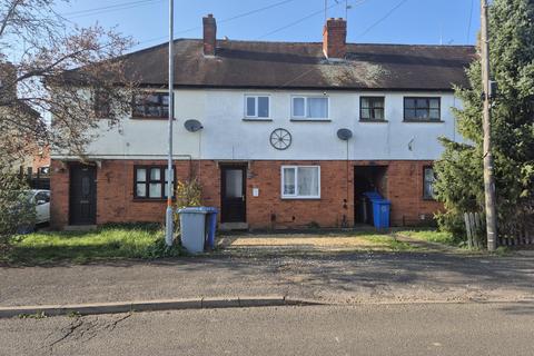 3 bedroom terraced house to rent, Meadow Road, Rothwell, NN14