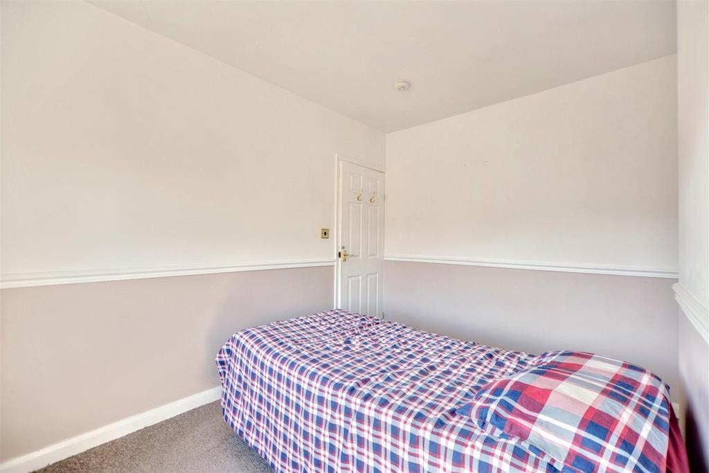 Bedroom 2 2.jpeg