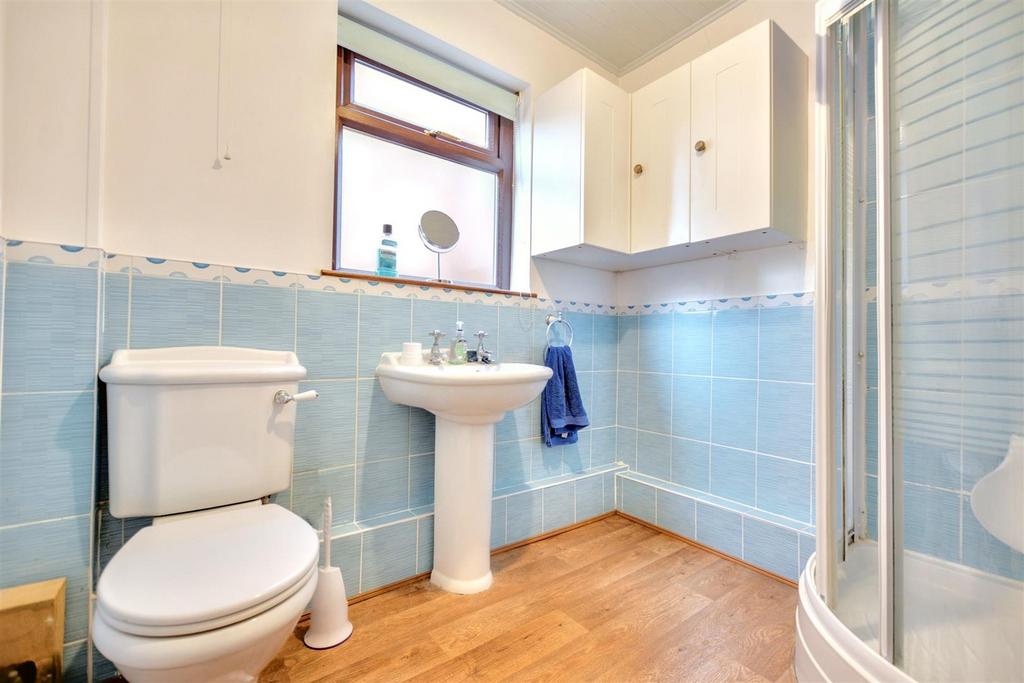 Bathroom.jpeg