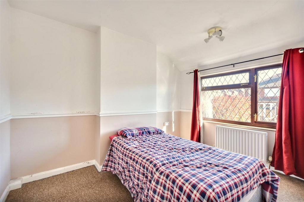 Bedroom 2 1.jpeg