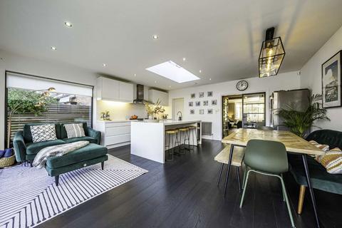 86 Sixth Cross Road, Twickenham, TW2 5PD