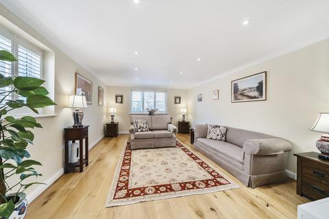 2 bedroom maisonette for sale, Waterside Court, Alton, Hampshire, GU34