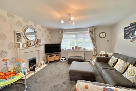 12 Cherry Grove, Aiskew, Bedale, DL8 1BG