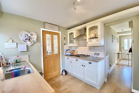 12 Cherry Grove, Aiskew, Bedale, DL8 1BG