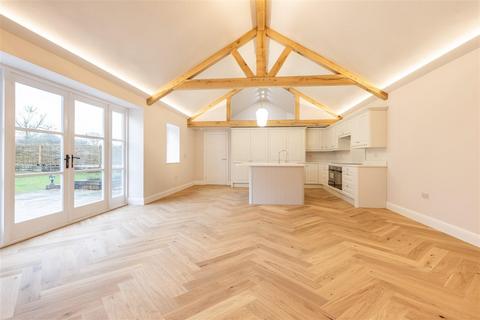 4 bedroom detached bungalow for sale, Honeysuckle Barn, Stapleford Abbotts