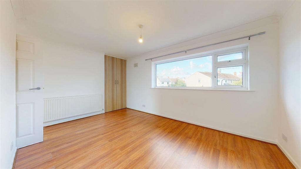 Main bedroom 2