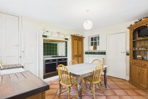 4 bedroom character property for sale, London Road, Downham Market PE38