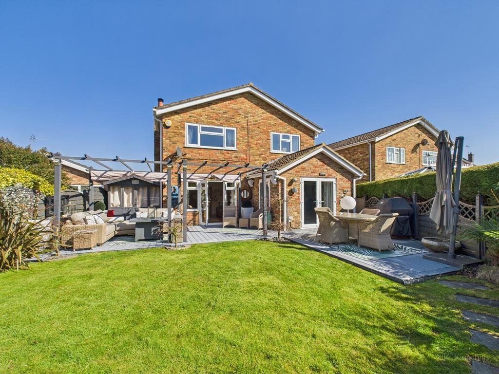 Cam02136 g0 pr0357 still035