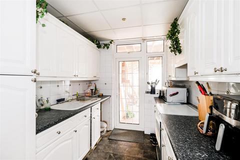 46 Russell Road, Buckhurst Hill, IG9 5QE