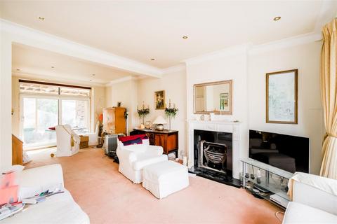46 Russell Road, Buckhurst Hill, IG9 5QE