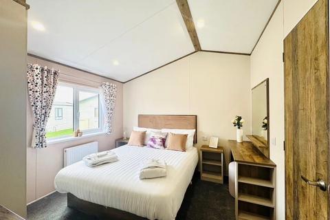 undefined, Two Bed Willerby Malton Elite (40x14.5) 2025 Rye Harbour Coastal & Country Park, Rye TN31