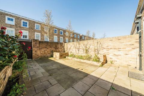 5 bedroom terraced house for sale, Palladian Gardens, London W4