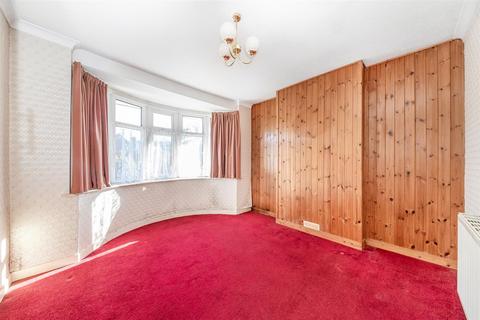 149 Valley Road, Kenley, CR8 5BZ