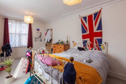 3 bedroom house for sale, Canal Street Jericho OX2 6BH