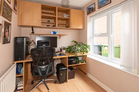 4 bedroom detached house for sale, Orpington Way, Hilperton
