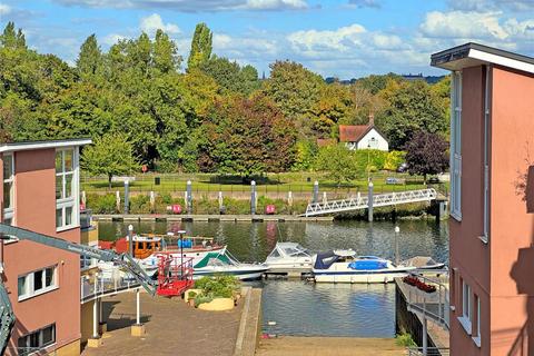 2 bedroom apartment for sale, Twickenham Road, Teddington, Middlesex, TW11
