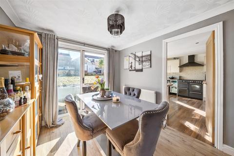 4 bedroom semi-detached house for sale, Heol Brynglas, Gorseinon, Swansea