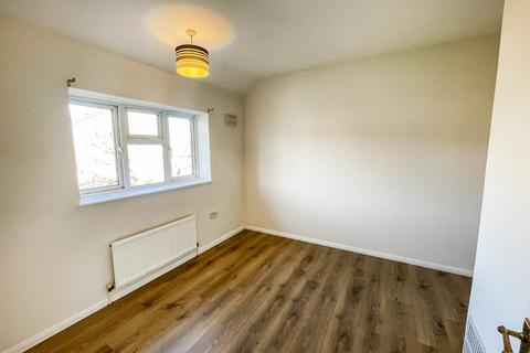 16 Bann Close, South Ockendon, RM15 5QT