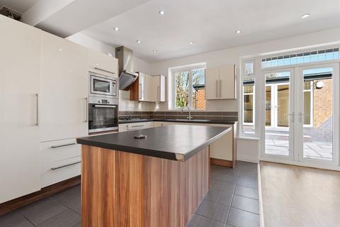 126 Bishops Road, Bolton, BL3 2ET