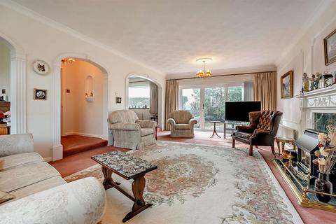 undefined, Keycol Hill, Newington, Sittingbourne
