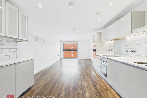3 bedroom apartment for sale, The Kettleworks, Pope Street
