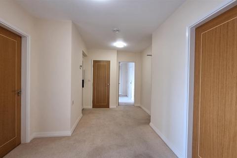 3 bedroom penthouse for sale, Riverside Drive, Solihull