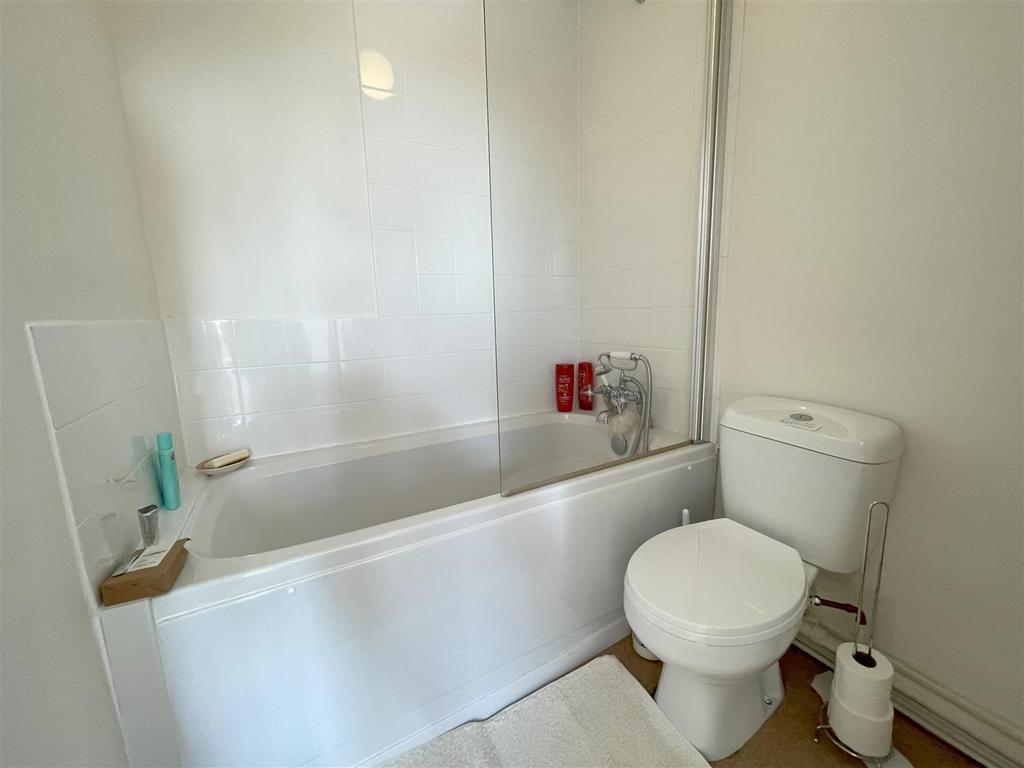 Ensuite.jpg