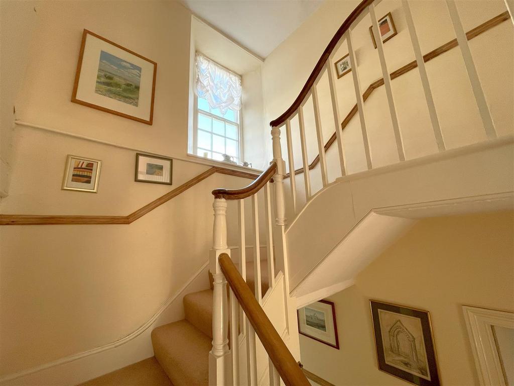 Staircase.jpg