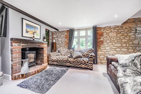 4 bedroom semi-detached house for sale, Water Lane, Storrington, RH20