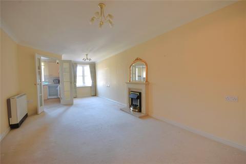 1 bedroom apartment for sale, Massetts Road, Horley, Surrey, RH6