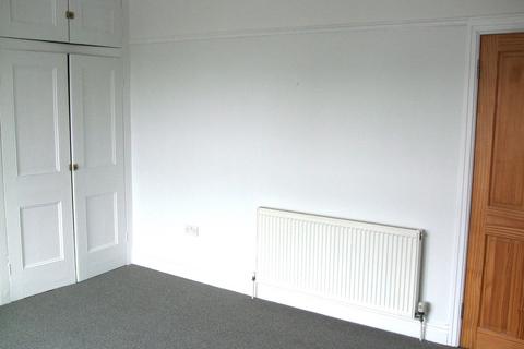 2 bedroom flat to rent, Marlborough Road, Gillingham ME7
