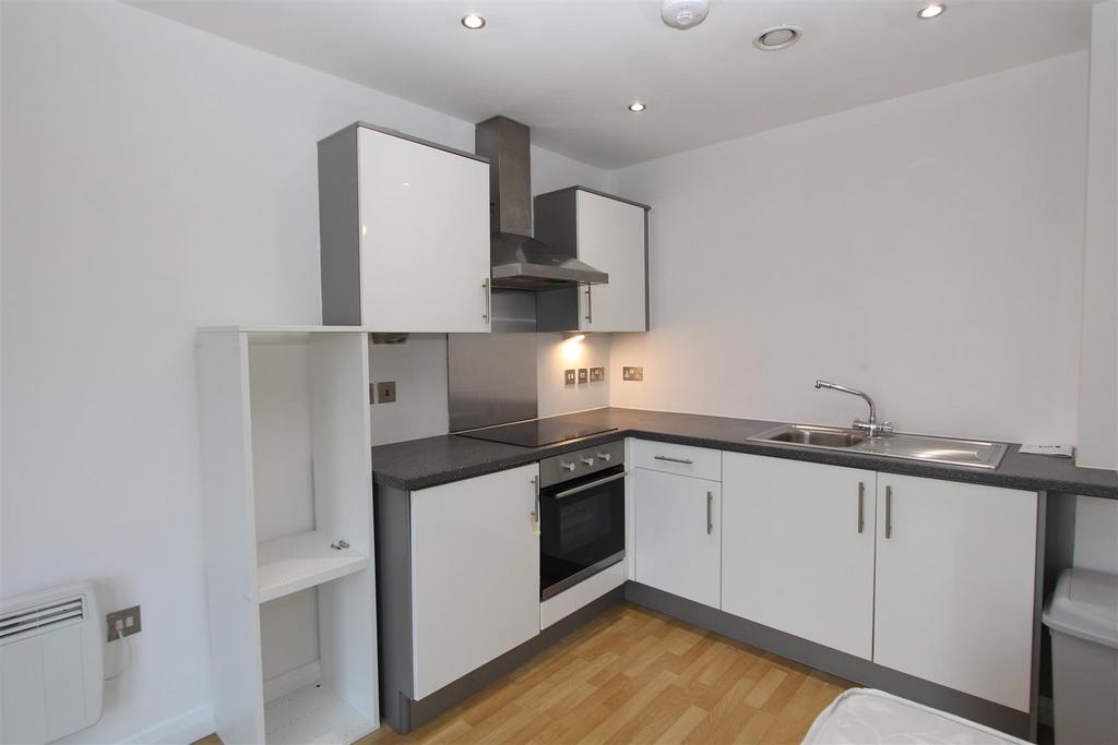 Kitchen.JPG