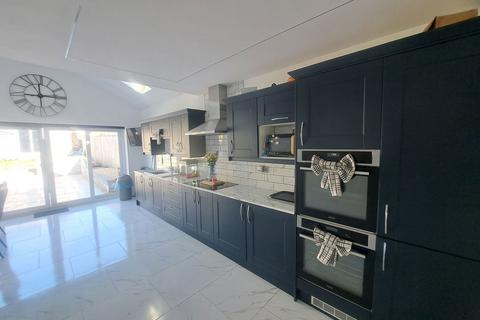 3 bedroom semi-detached house for sale, School Road, Cwmllynfell, SA9 2WD