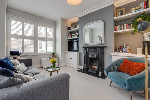 1a Treport Street, London, SW18 2BW