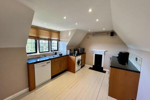 undefined, Benchway, Guildford GU1