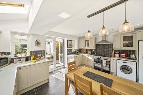 5 Waverley Road, Kingsbridge, TQ7 1EZ
