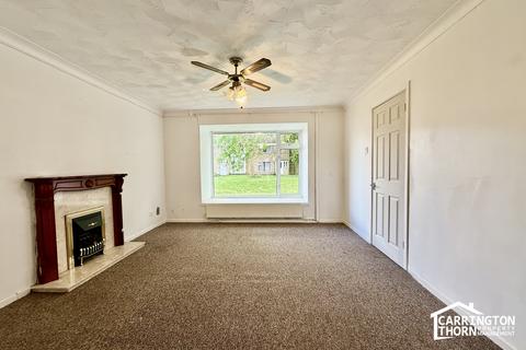 4 bedroom semi-detached house to rent, Foxdale Walk, Leamington Spa, CV31 1RD