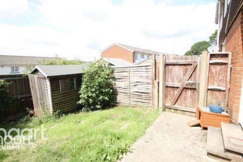 161 Park Barn Drive, Guildford, GU2 8EU
