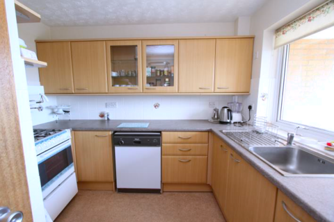 2 bedroom apartment for sale, St Johns Road , Eastbourne  BN20